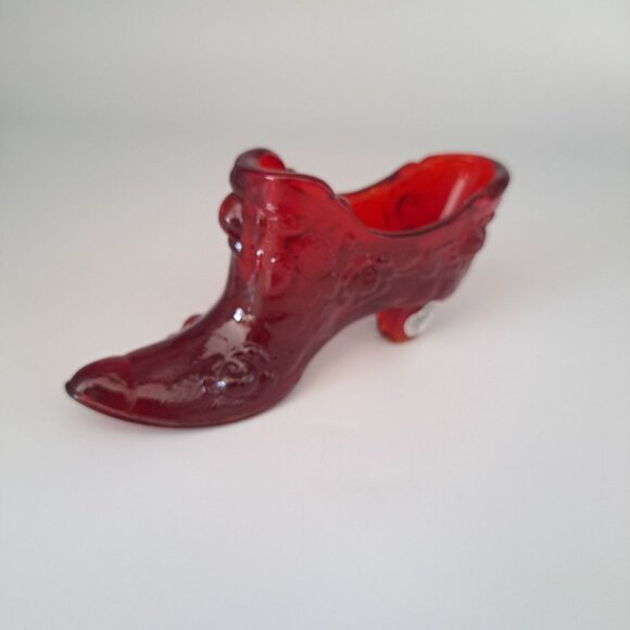 Fenton Ruby Red Glass Victorian Shoe Figurine Cabbage Rose Pattern - Picture 8 of 12